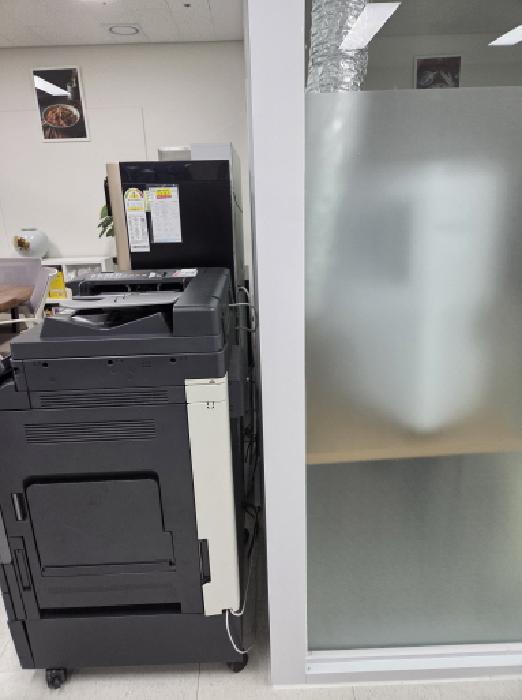 708호와 709호 사이 경계벽 위치