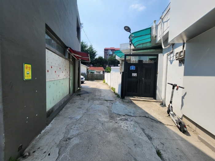 본건 진입로(331-1번지 일부)