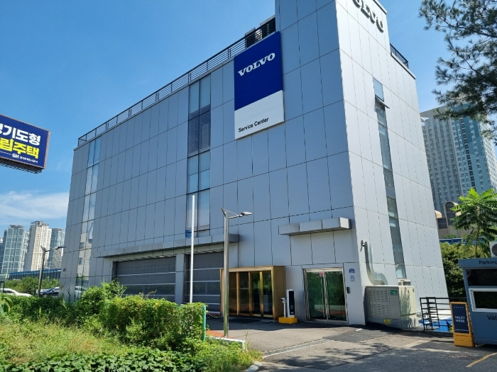 본건 건물 남서측에서 촬영