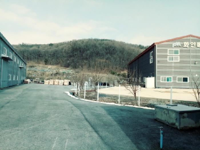 * 인접지와 경계 전경