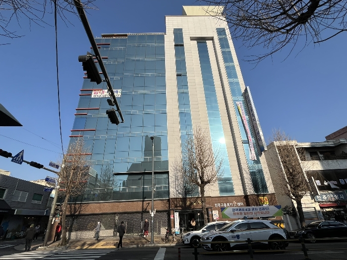 본건 건물 전경