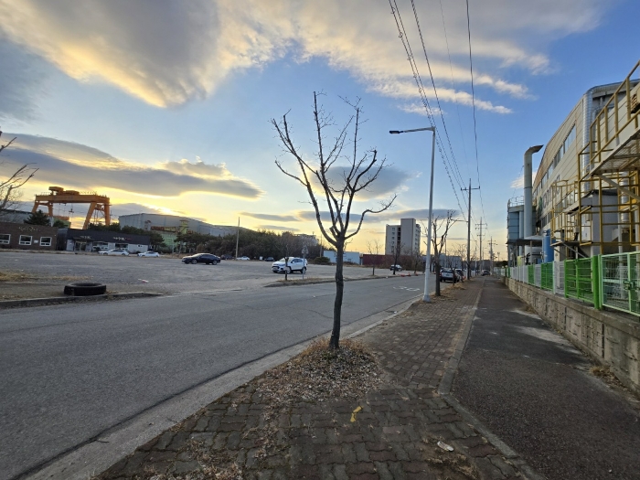 본건 포함 부근 전경, 북동측 인근에서 촬영