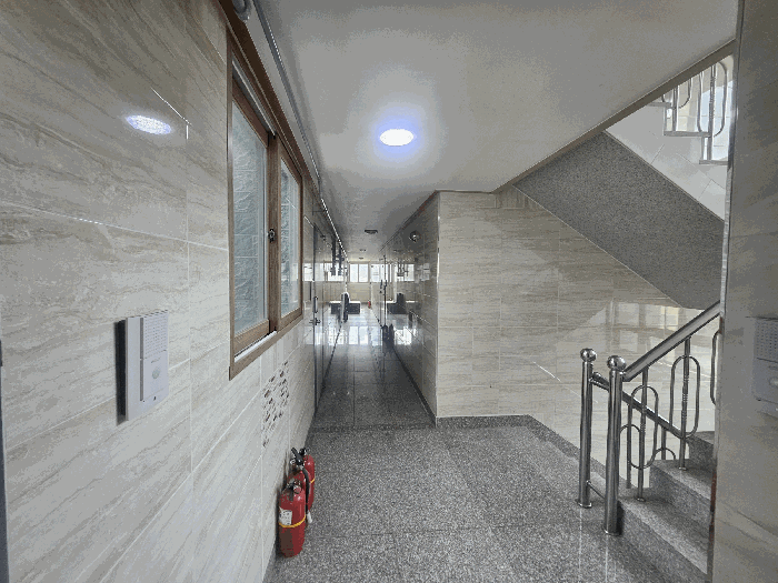 8.본건2)의 3층전경