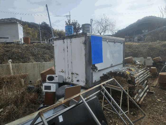 16.차량탑재용 컨테이너박스(본건1남동측지상소재)