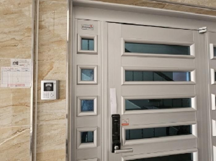 목록 2번 목적건물 지상3층(현관문,안내장 남겨놓음)