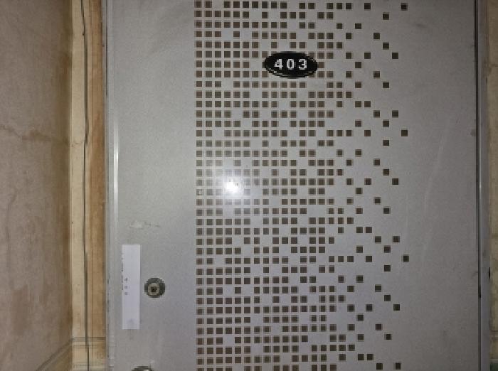 목록 2번 목적건물 지상4층(403호 현관문, 안내장 남겨놓음)