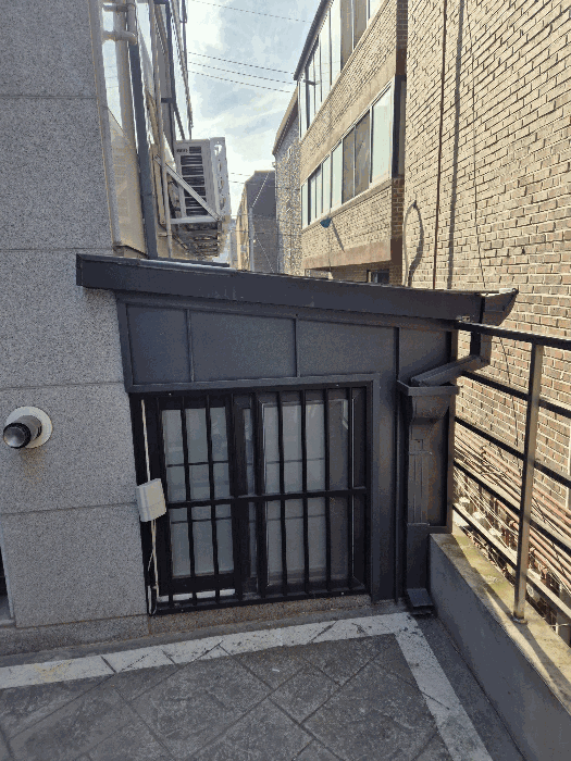 제시외 건물 ㄱ)