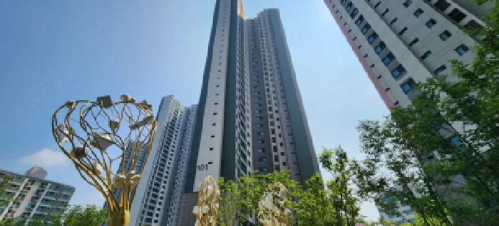 아파트 건물 전경