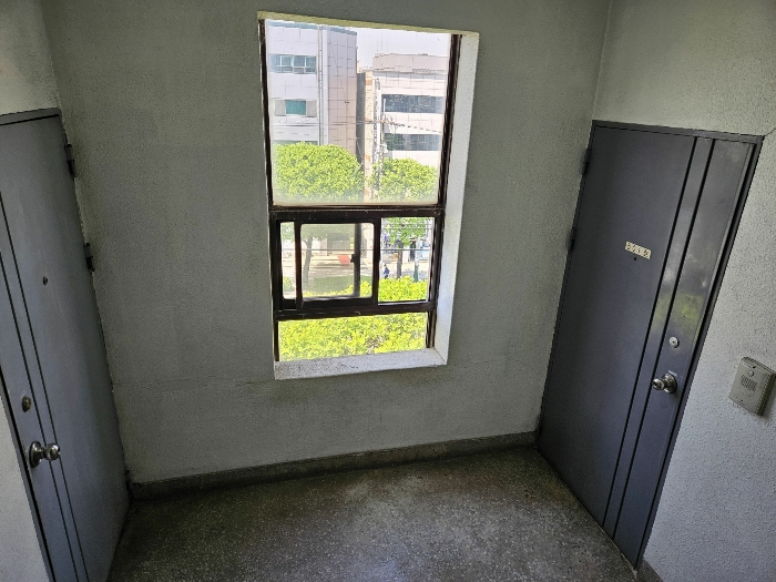 기호(2) 5층 복도전경