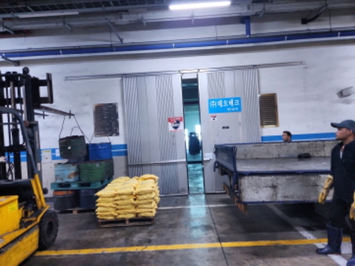 427호 내부 전경