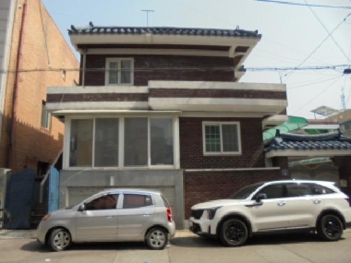 본건