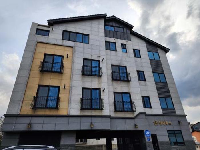 소재지1(하귀1리 142-4)지상 소재지2(하귀5길 18)제시건물 전경 사진