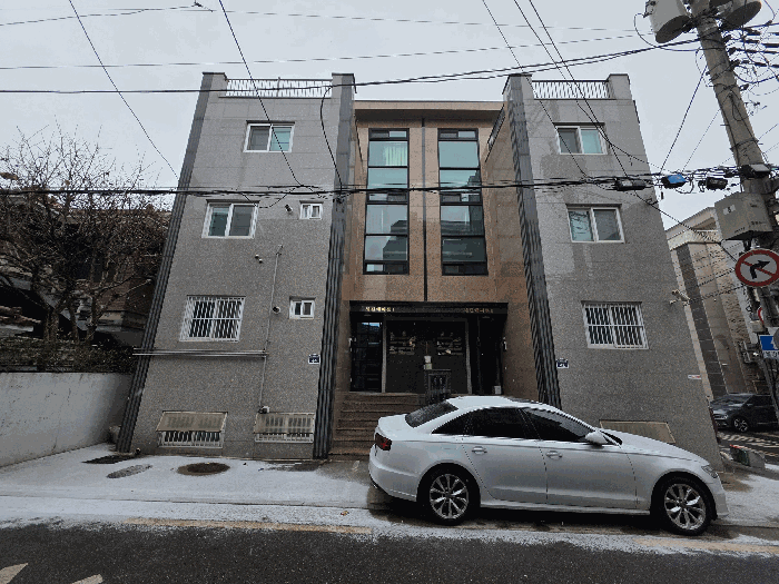 본건 기호1, 기호2 전경