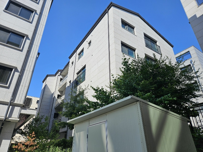 본건 남서측 인근에서 촬영