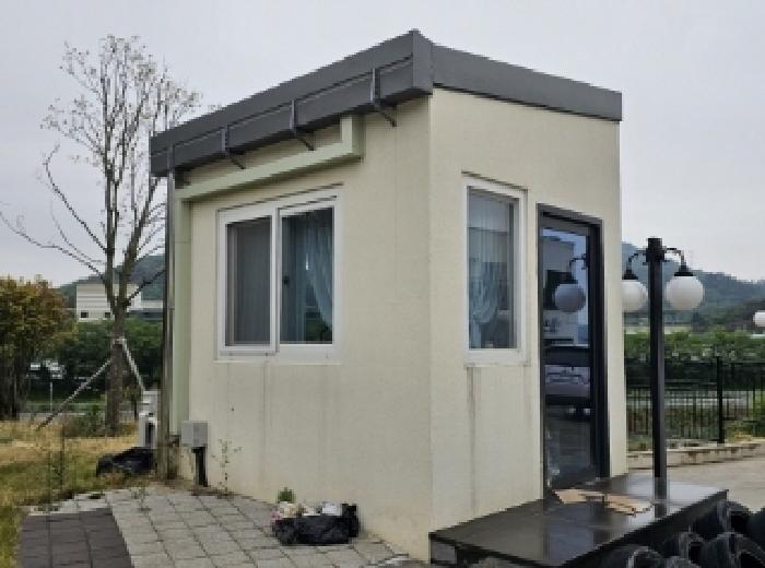 목록 5번 지상의 목록 1번 전경(부속건물,창고) 