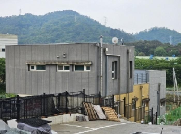 목록 4번 지상의 목록 2번 전경(목적건물 가동)