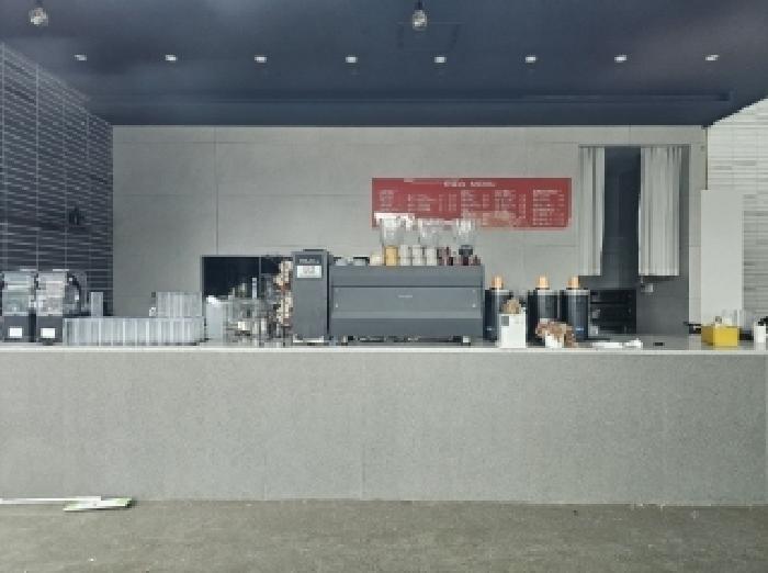 목록 5번 지상의 목록 1번 전경(목적건물 나동,내부)