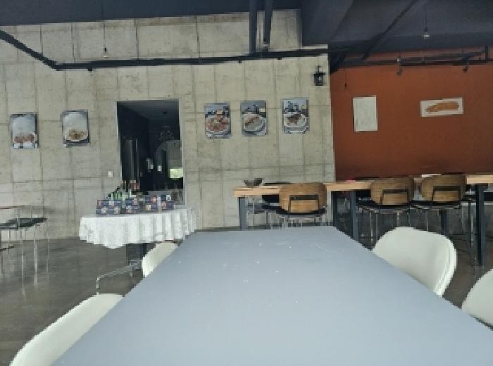 목록 5번 지상의 목록 1번 전경(목적건물 나동,내부)