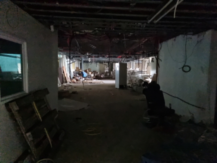 2목록 내부(방치된 각종 쓰레기)