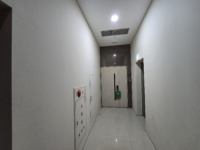 46층 1호 라인 복도