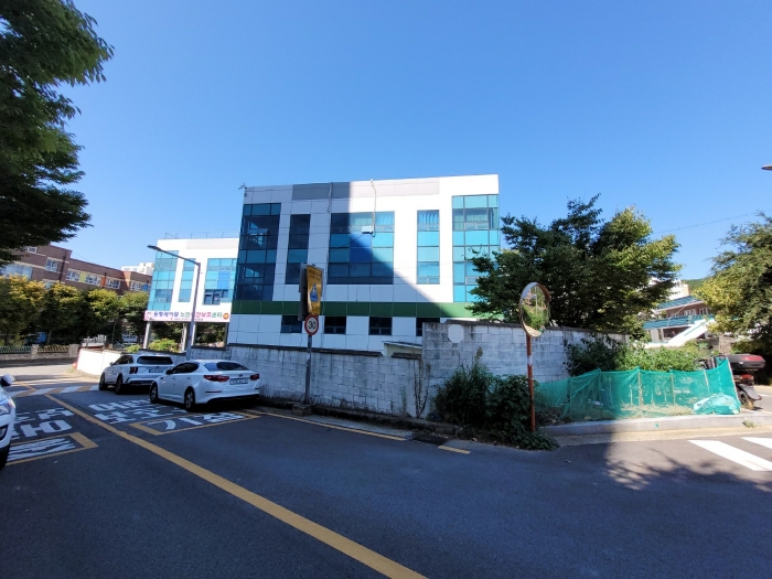 본건 전경(북동에서 남서로)