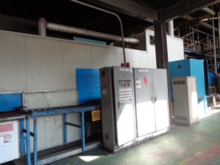 목록8번 공장 내부 기계기구 전경