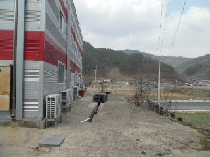 목록1. 2. 토지(공장용지) 및 목록3. 4. 공장 및 건물 전경(6)