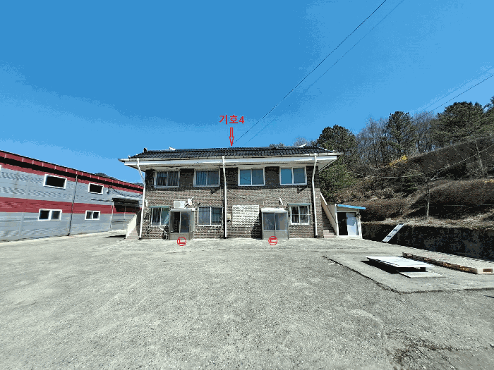 기호4 및 제시외 건물 ㉡,㉢