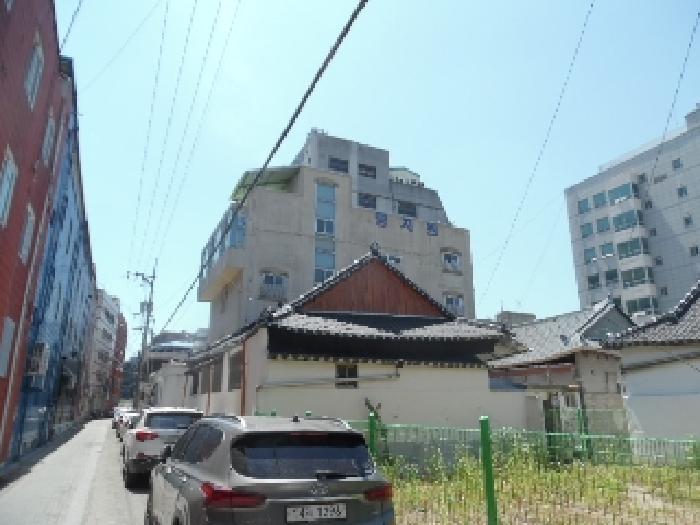 목록1. 2. 토지(대지) 및 다가구주택 건물 전경(3)