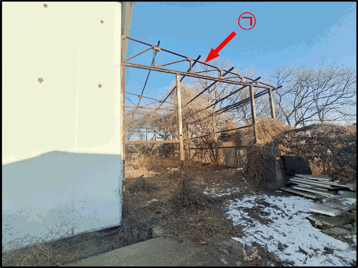 [ 제시외물건 ㉠ 전경 ]