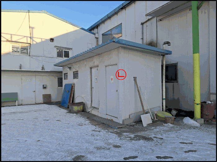 [ 제시외물건 ㉡ 전경 ]