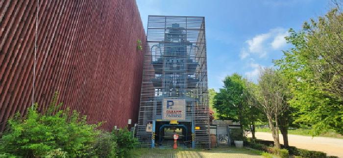 목록2.좌측 자동차 주차시설