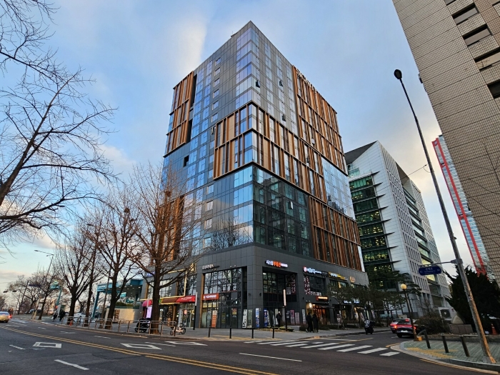 [본건 시그니티여의도 전경]