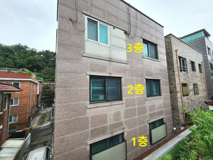 건물 남측 전경