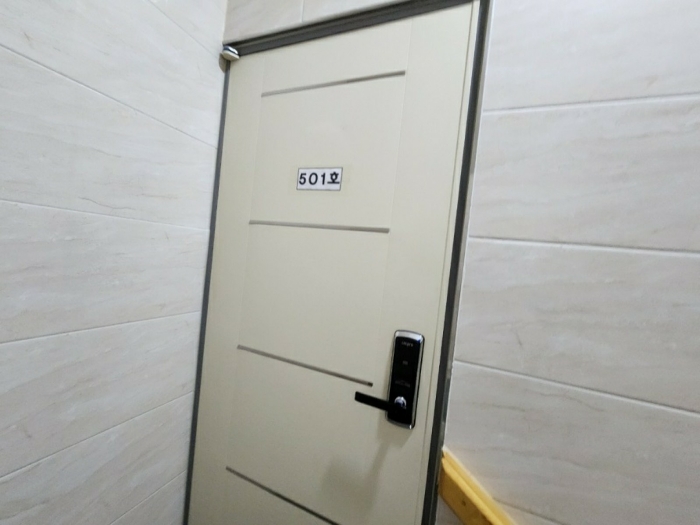 제시외 건물 기호㉠ 옥탑층(주택 501호)