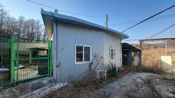 기호2-3), 제시외 건물 ㉦