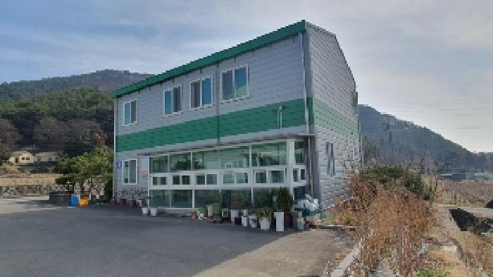 본건 제시건물(나)