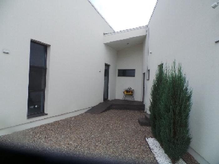 사진6번 [목록번호1번 부동산 일부 전경]