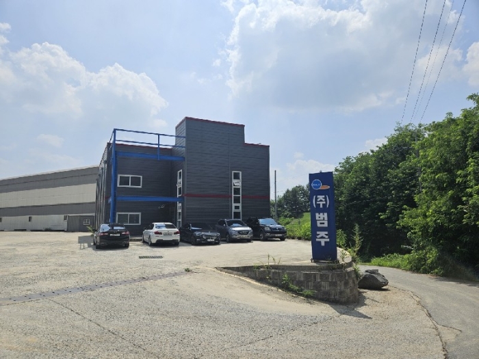 본건 일련번호(13) 및 지상 건축물