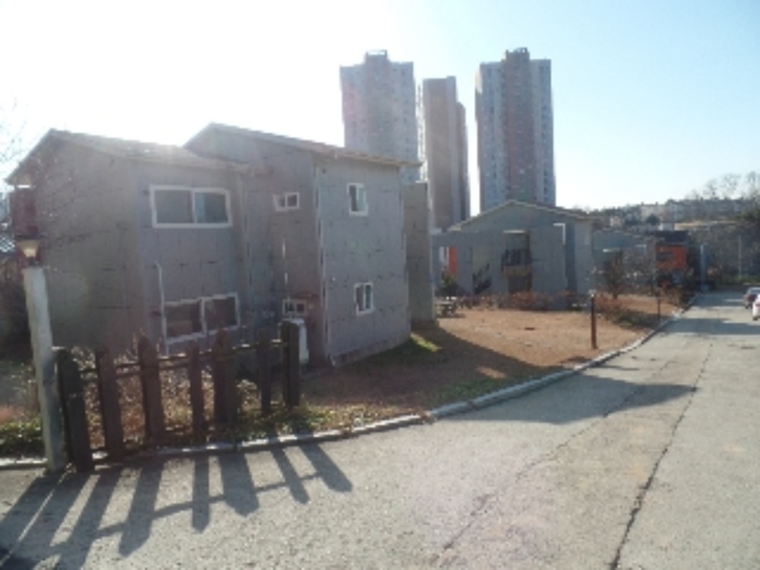 본건 남측 전경(기호 8, 14, 2. 토지)