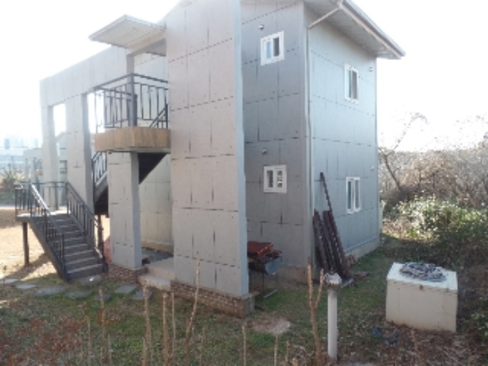 기호 11. 건물 후경