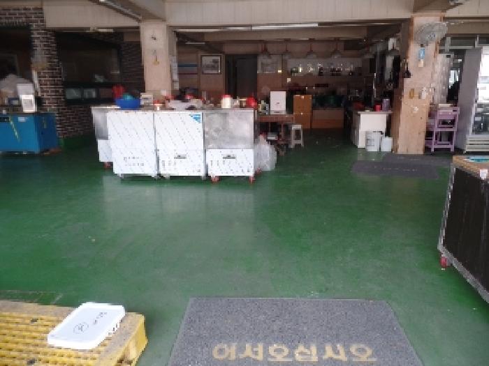 본건 건물 1층 내부 구조 및 용도