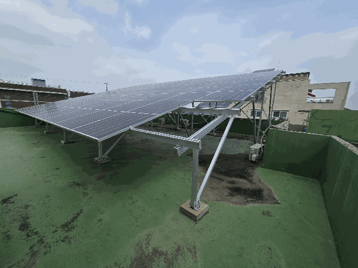 본건 건물 옥상 위 제시외 태양열 설비 (ㄱ)