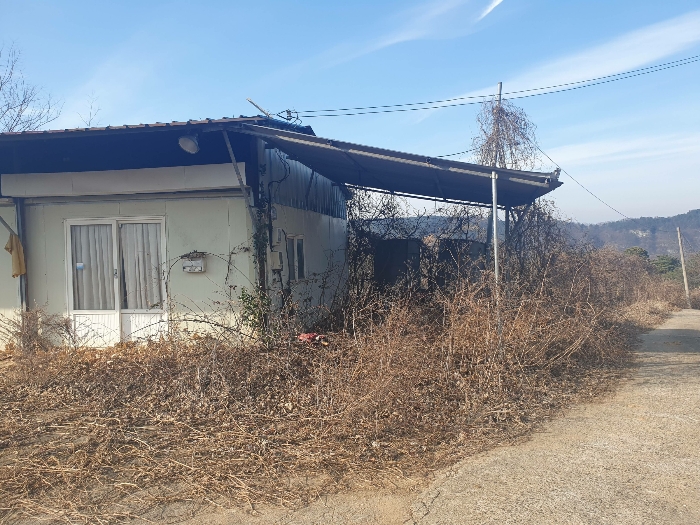 제시외건물 ㄱ)