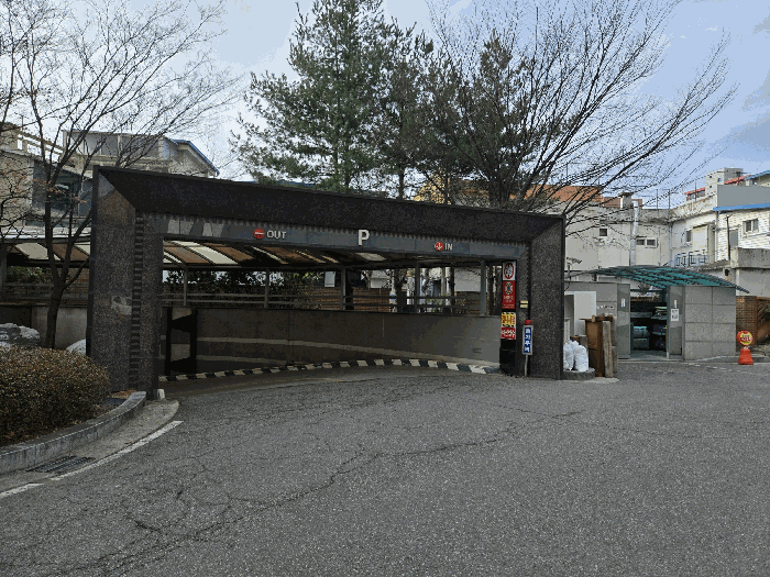 본단지 지하주차장 진출입구