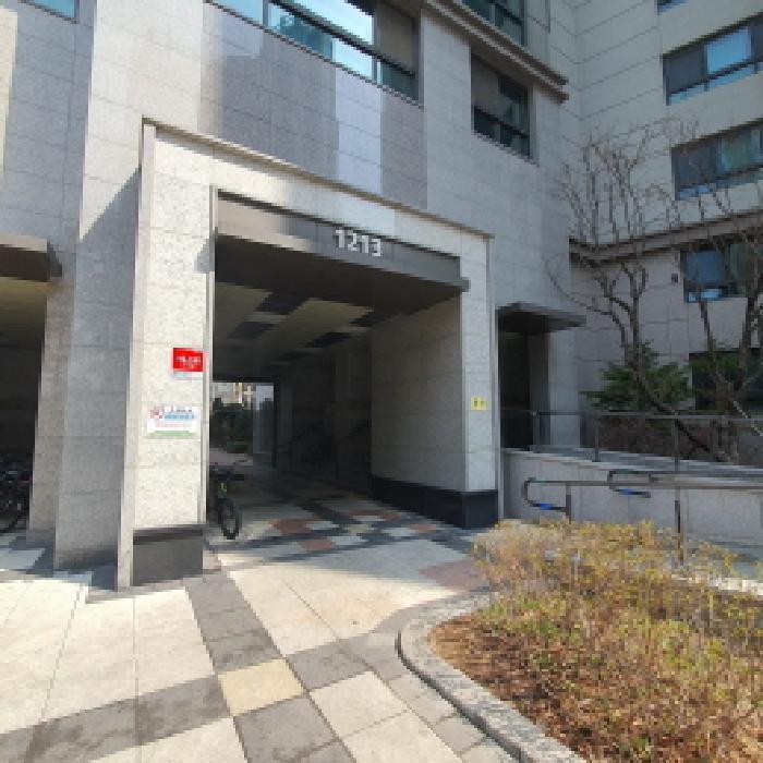 공동출입문 전경 