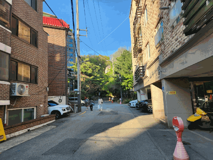 진입도로 및 주위환경