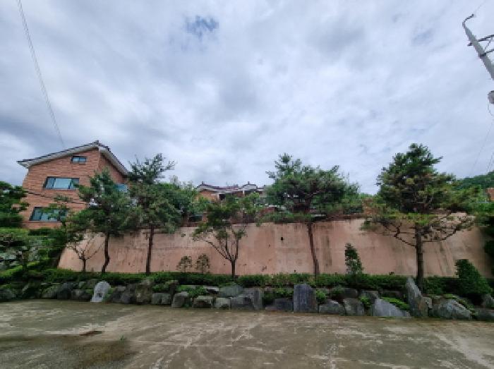 좌측면(북서쪽방향)