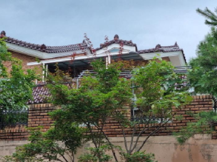 2층 차양(제시외 구조물)