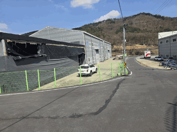 본건(일련번호5,6) 토지 전경 및 일련번호(8,ㄴ) 건물